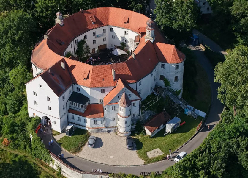 Schloss Wildenberg, Germany
